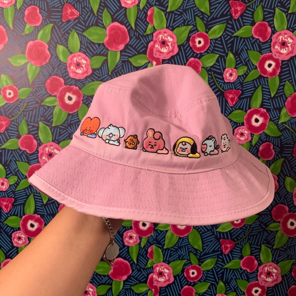 BT21 bucket hat💜